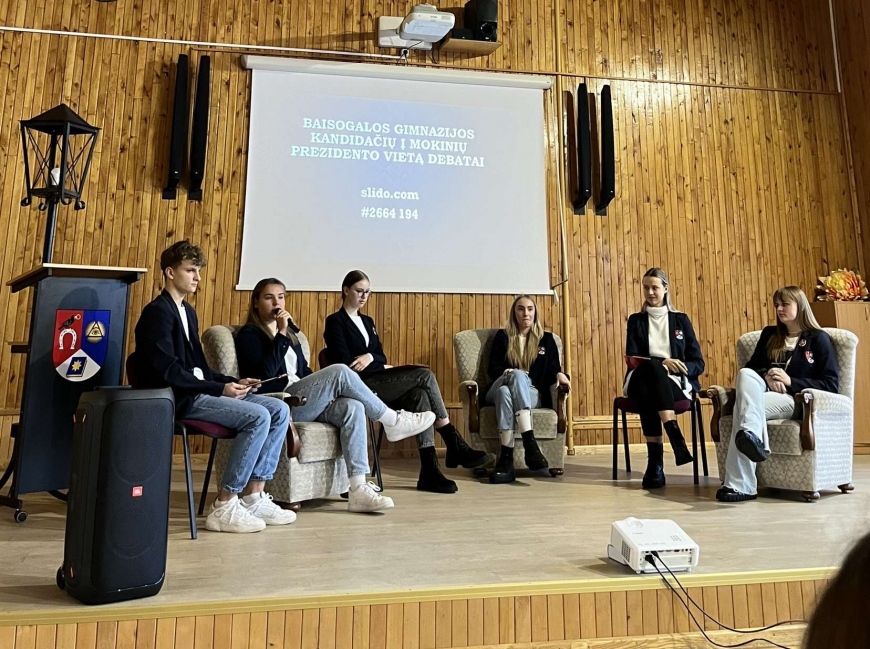 Debatai2